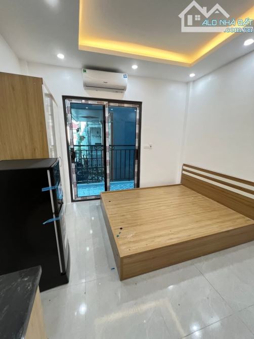 Hiếm! CCMN Đại học Sư Phạm- Cầu Giấy. 68m2, 7 tầng, 15 phòng, ngõ nông. 70tr/ tháng. - 1