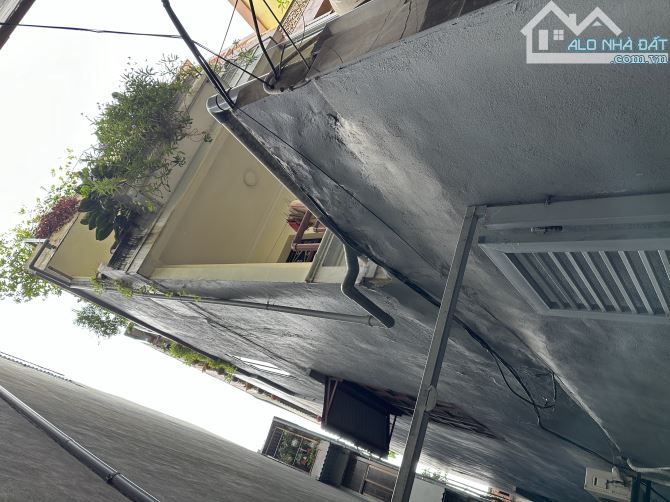 Lô Góc Ngõ Kiến Thiết, Thông Sang Tôn Đức Thắng, Gần Ô Tô, 60m, 13.4 Tỷ - 1