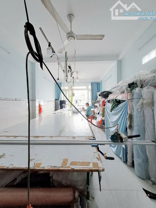 Nhà 5 tầng hẻm ô tô tránh, đối diện Chung cư Sơn Kỳ, 5.7 tỷ - 1
