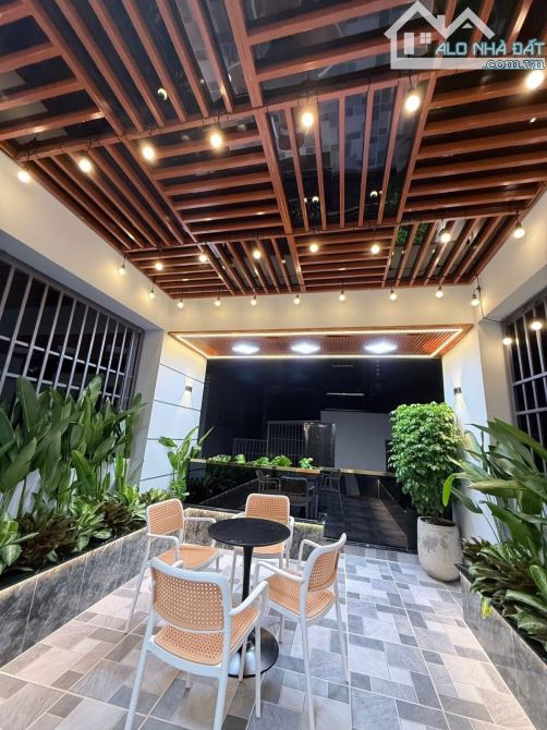 🏡 BÁN NHÀ 4 TẦNG TRUNG TÂM NHÀ BÈ  ✨ Giá chỉ 7.25 Tỷ – Full nội thất cao cấp - 1