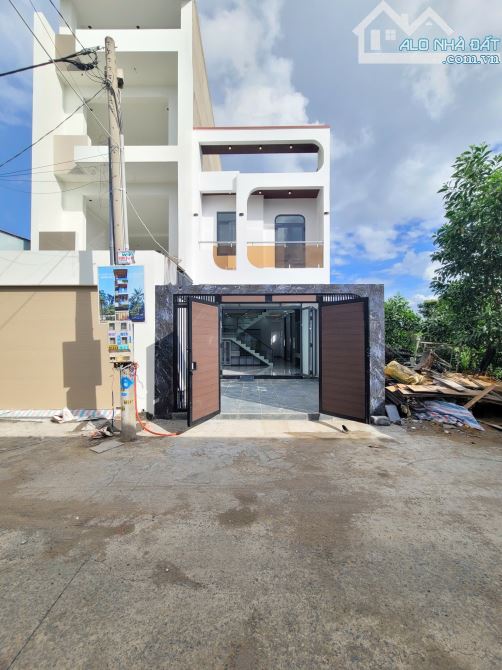 3,7Tỷ TL🔥Bán 100m2 Nhà 1 Lầu full nội thất, gần đường Phạm Văn Diêu, p.Tân Hạnh_Biên Hòa - 1