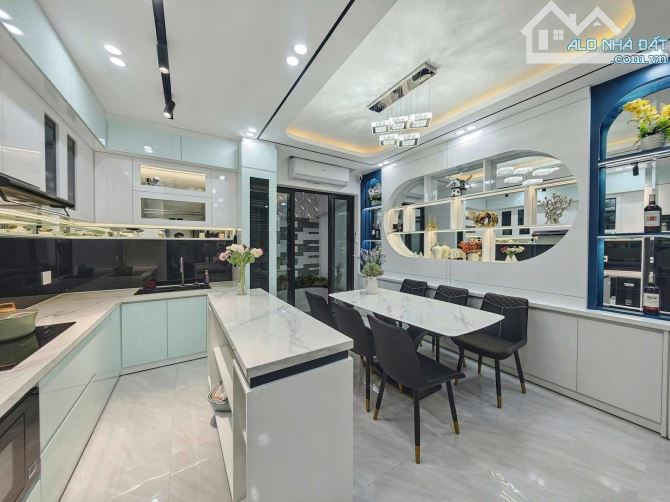 OTO tránh, lô góc, nhà đẹp đường Cổ Linh, Long Biên 48m2 x 5T Nhỉnh 10Tỷ còn thương lượng - 1