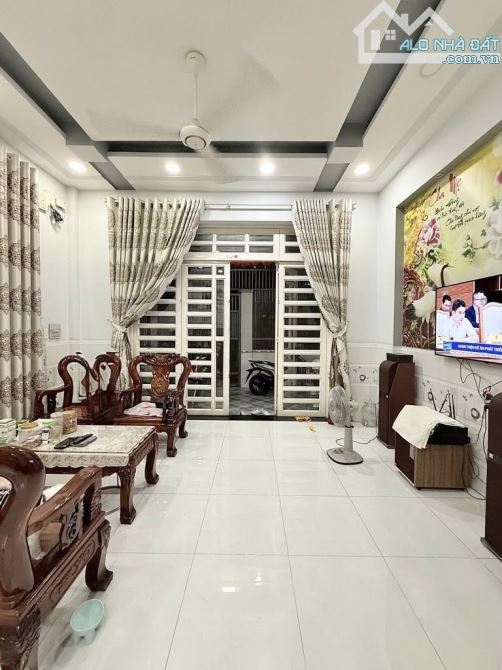 Nhà 3 Tầng 1/ ngắn đường THẠNH LỘC 15, An Phú Đông, Diện tích 141m2 (7 x 20), hẻm 6m. - 1