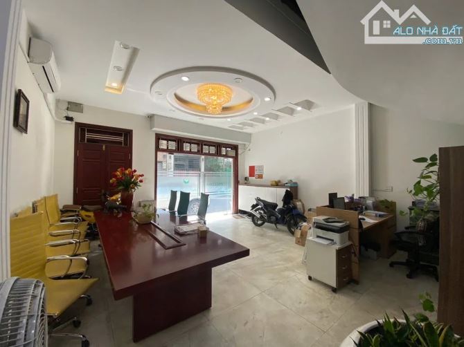 Bán nhà khu phân lô 108m2 6t MT4.9, phố Dương Đình Nghệ, ở hoặc làm văn phòng, 31.3 tỷ - 1