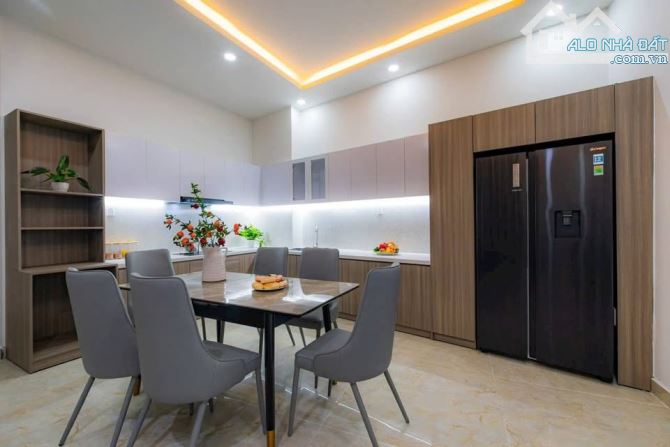 🔥CHỦ GẤP BÁN TẶNG FULL NỘI THẤT 2PN ( sofa, tủ bếp, giường ngủ, tủ quần áo,...) - 1