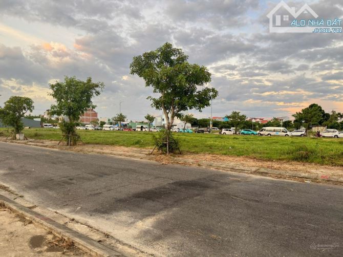 Bán đất mặt tiền đường Lê Hồng Phong nối dài trục 13,5m, khu Lâm Sa - Tu Lễ - Tp.Hội An - 1