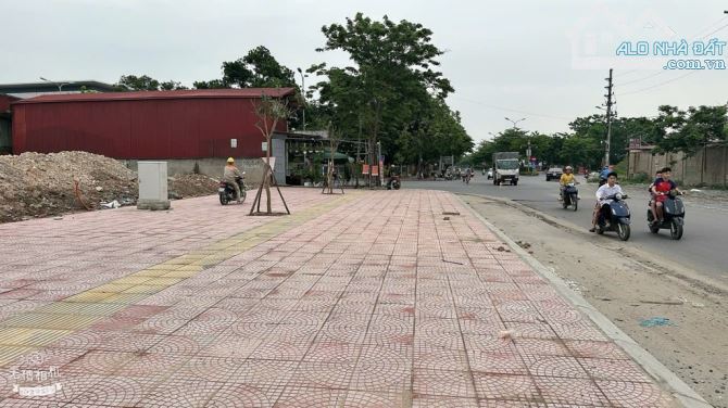 116 m2/5.5 M tiền/ 9 tỷ Mặt Phố Nguyễn Văn Cừ.Phù Khê - 1