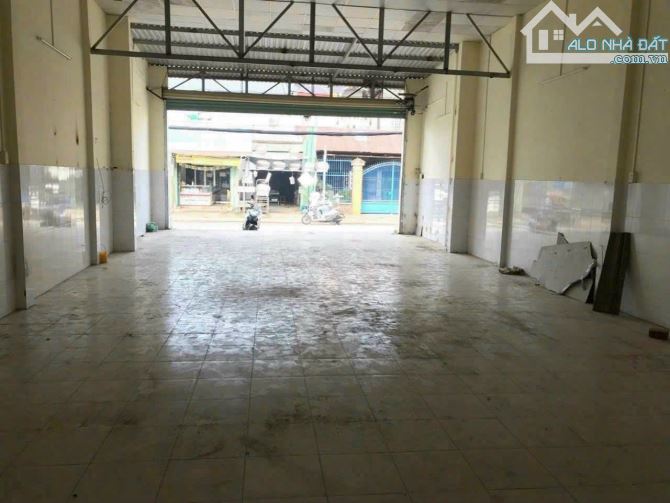 Bán nhà mặt bằng buôn bán kinh doanh Đổ Văn Dậy gần Chợ Hóc Môn TPHCM, DT: 7x19m. - 1
