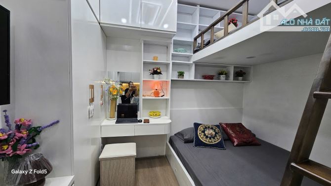 Bán nhà tập thể tầng 1 18m2 Hồng Mai 18m2 nhà đẹp đủ nội thất ô tô đỗ cửa 2 tỷ - 1