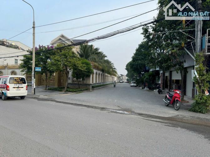 Bán nhà xuỏng hai mặt tiền trước sau kp3 p. Trảng Dài - 1