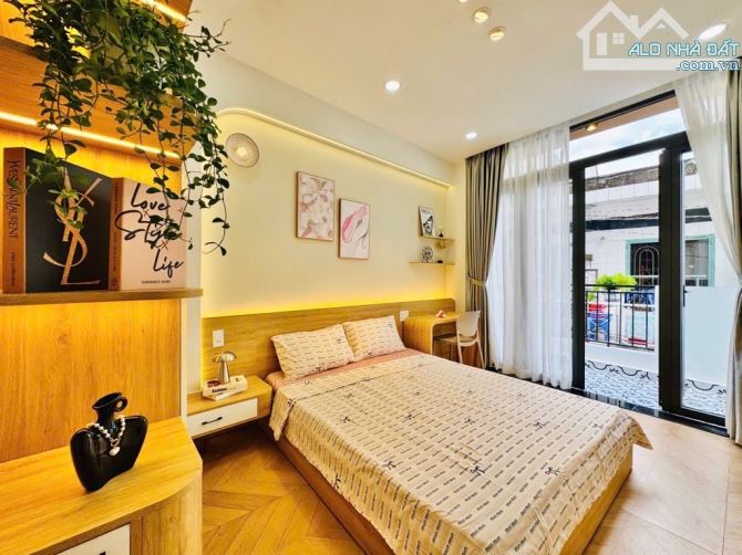 🏠 BÁN NHÀ MỚI XÂY 4 TẦNG - 3 PN LỚN - VỊ TRÍ TRUNG TÂM - NGAY VẠN KIẾP P.1 - NHỈNH 5 TỶ - 1