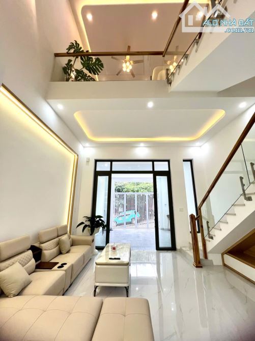 💥Nhà 2 Mê Lệch Tầng,Mới,5*15,7m, nở hậu 5,3m,hẻm Đinh Tiên Hoàng,Đường Thăng Long thông X - 1