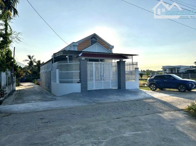 Đất Bình Lộc gần ga tàu cao tốc 141m chỉ 930tr - 1