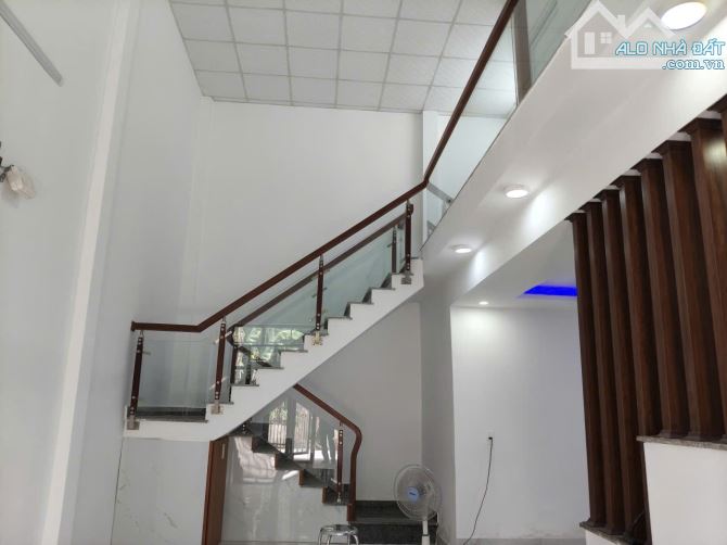 💥🏡🍁TUYỆT PHẨM 2 TẦNG TÔ HIỆU ĐẸP LONG LANH. 62M2. NGANG 6,4M. GIÁ CHỈ 3,15 TỸ. - 1