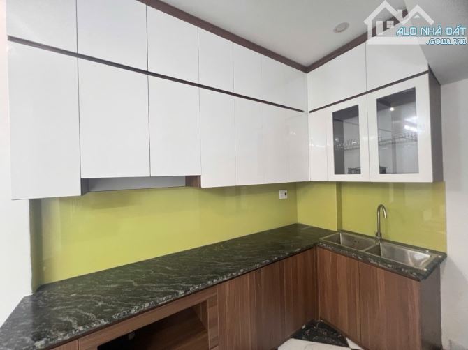 BÁN NHÀ PHỐ TRẠM, ĐÀM QUANG TRUNG , CỔ LINH -  LONG BIÊN - DT 33 M, 5 TẦNG, GIÁ CHỈ 6.2 TỶ - 1