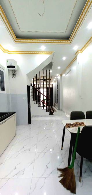 Bán gấp nhà Ngọc Hồi dt 40m×4 tầng mặt ngõ ô tô giá hơn 7 tỷ - 1