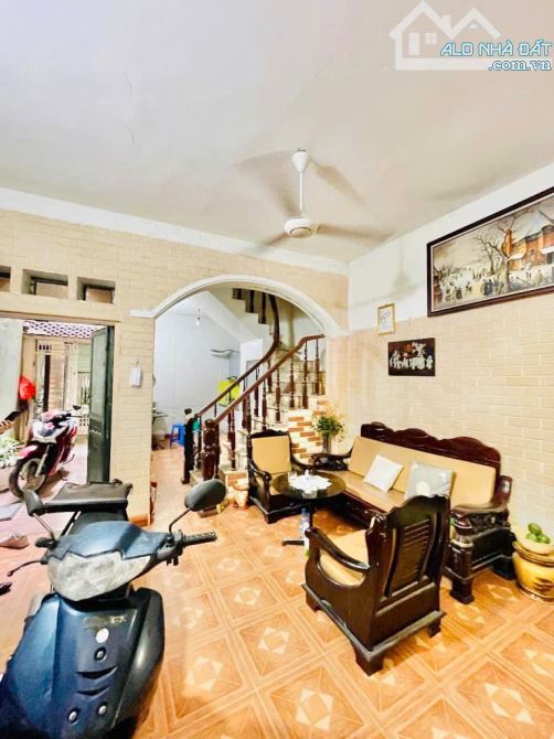 BÁN GẤP NHÀ TRUNG TÂM BA ĐÌNH DT 52.5M, 4 TẦNG DÂN XÂY, CÁCH Ô TÔ 10M, GIÁ CHÀO 9.95 TỶ - 1