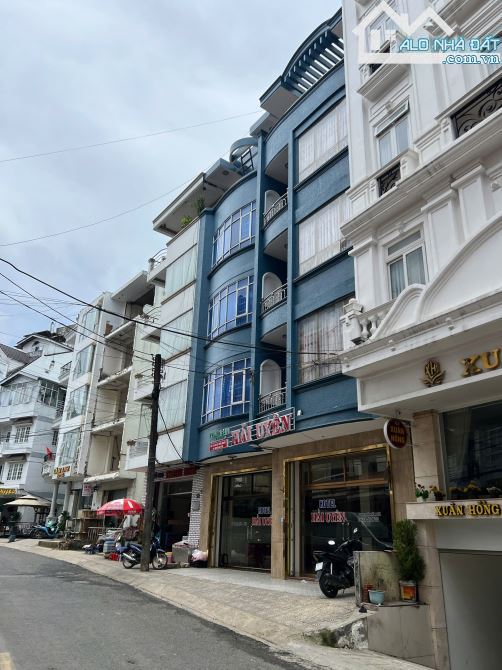 Hàng ngộp.bán khách sạn mặt tiền Nam Kỳ Khởi Nghĩa giá chỉ 59 tỷ - 1