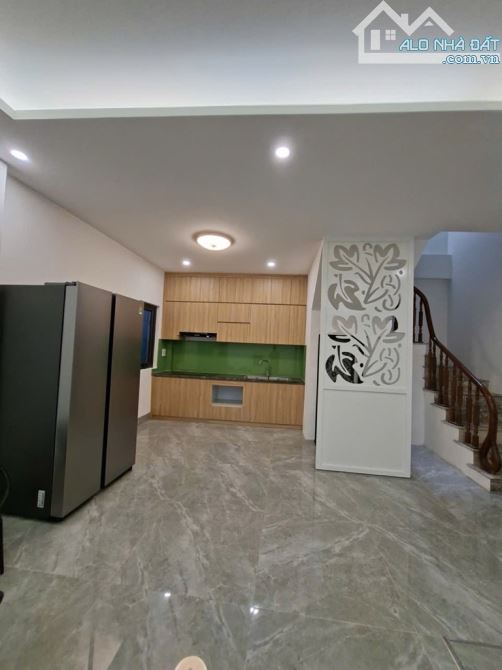 RẺ NHẤT LONG BIÊN – LÔ GÓC HIẾM – BÁN NHÀ THẠCH BÀN, LONG BIÊN – 55M² x 4T, NHỈNH 6 TỶ - 1