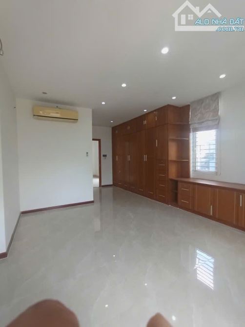 MẶT TIỀN LÊ VĂN THỊNH – NỞ HẬU - 1 HẦM + 6 TẦNG KIÊN CỐ – DT 163,3M² - 1