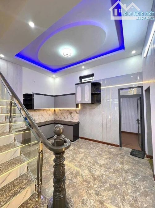 NHÀ Ở NGAY 2 MẶT TIỀN- 68M2 (5x13.6)- HẺM 7M VỈA HÈ- PN TRỆT – P. DĨ AN – GIÁ 4.15 TỶ - 1