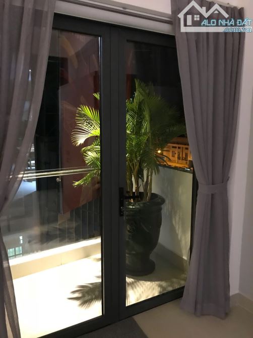 LUXURY STUDIO FULL INTERIOR BALCONY EXTREMELY BEAUTIFUL IN DIÍTRICT 4 - 1