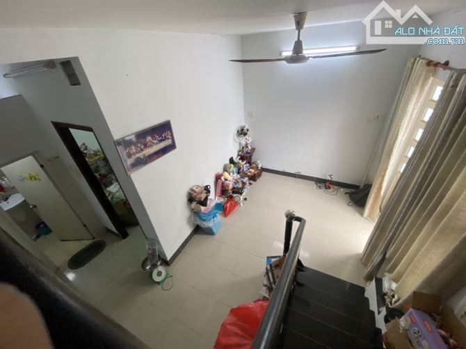 NHỈNH 5 TỶ - 55M2  - 2 MT hẻm ô tô Nguyễn Văn Quỳ - Q7 - 1