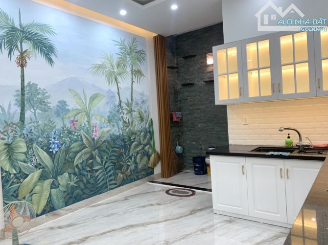 Cho thuê nhà hẻm kinh doanh 32/46 Trương Hoàng Thanh (4x12m) 4 lầu mới - Giá 25Tr/Tháng - 12