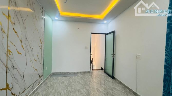 Nhà mới Đoàn Văn Bơ_ P16, Q4. DT 40m2 (3.2m/3.7m x 12.5m). 2 tầng. Giá 4.35 Tỷ. - 12