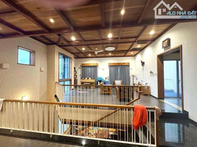 Biệt thự 3 tầng góc 2 mặt tiền kiểu Nhật phong cách tối giản không gian sống thanh lịch - 12