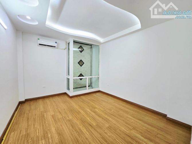 PHÁO ĐÀI LÁNG –LÁNG THƯỢNG -ĐỐNG ĐA -  44M² – 5 TẦNG – GẦN PHỐ – Ở NGAY/CHO THUÊ – 14 TỶ - 12
