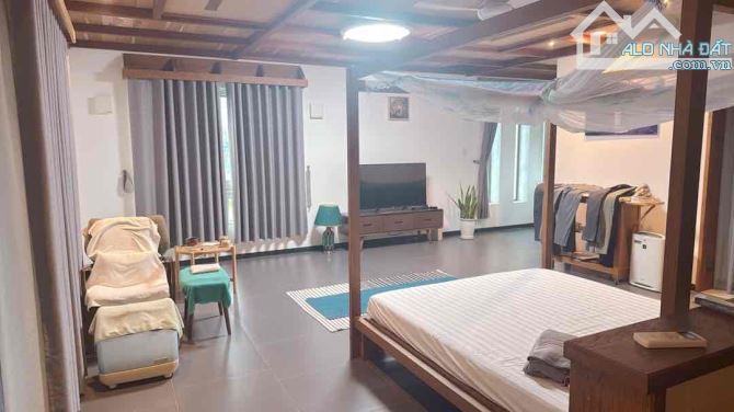 DIỆN TÍCH KHỦNG-TRUNG TÂM CỦA TRUNG TÂM- CHƯA ĐẾN 50TRIỆU/1M2 - 12