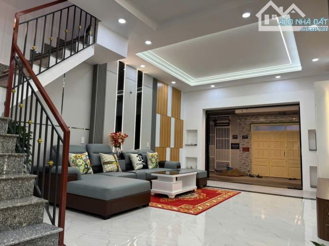 Chợ Cầu Đồng, bán nhà DT 4.5x11, 2 Tầng 3 PN, chỉ 4ty18 - 13
