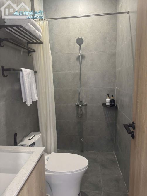 Chính chủ vừa gởi cho mình một toà căn hộ 2 mặt tiền gần sông hàn, đường 3/2, 2 mặt thoáng - 7
