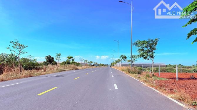 MẶT TIỀN TỈNH LỘ 997 - CẶP HÔNG KCN ĐẤT ĐỎ- GẦN HỒ LỒ Ô - XÃ ĐẤT ĐỎ - TP HCM - 2