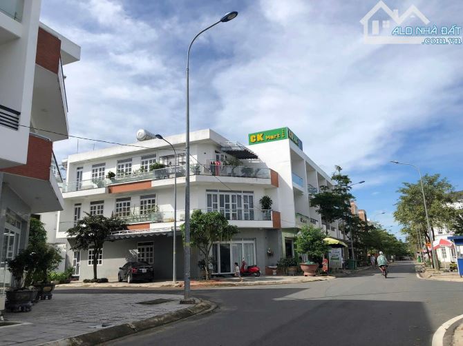 ĐẦU TƯ THÔNG MINH! MUA NGAY ĐẤT ĐẸP ĐƯỜNG LÊ DUẪN ĐỐI DIỆN VINCOM -   104M2 GIÁ RẺ 2 TỶ 1 - 2