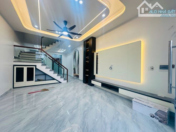Nhà 60 m*3 tầng- nhu kiều ,quốc tuấn, an dương, hp-2,390 tỷ - 2