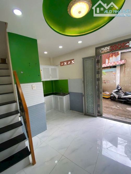 Bán nhà giáp ngã tư Bốn Xã, giá chỉ 1 tỷ xx - 2