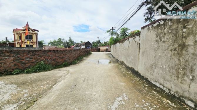 Bán Đất – Phú Hạ (Xã Minh Phú – Sóc Sơn) – 200m² – 4,25Tỷ- Lô Góc-Đường Ô Tô Tránh . - 2