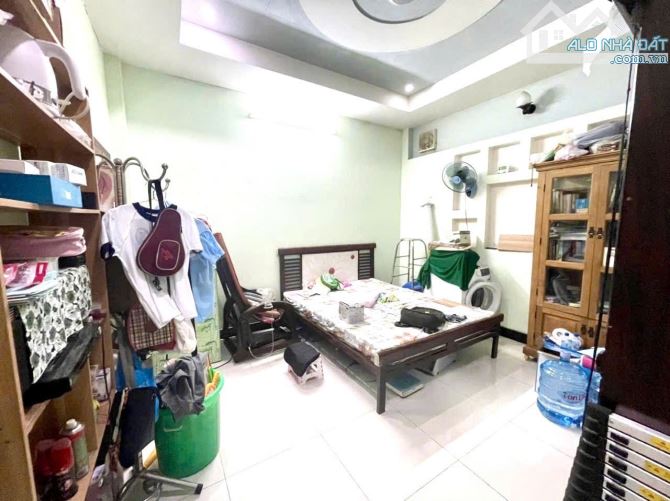 🆘🆘 CHỦ CẦN BÁN GIẢM 200 TRIỆU. GIÁ CHÀO MỚI 4.8 TỶ Linh Tây Thủ Đức-BỀ NGANG KHỦNG 8,3m - 2