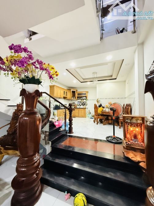 🏡 SIÊU PHẨM 5 TẦNG – KHU PHÂN LÔ VIP – TÂN BÌNH - CHỈ 7.55TỶ - 2
