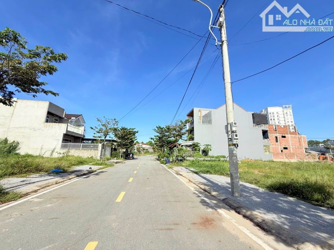 Bán đất KQH CiC8 khổ 96m giá chỉ 2,6xx tỷ - 2