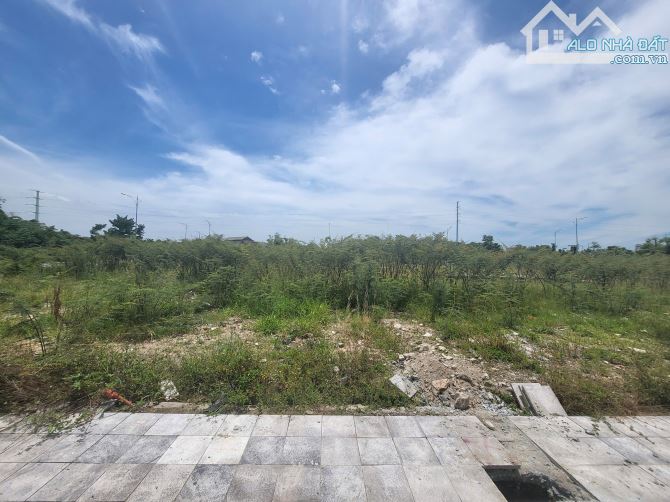 BÁN NHÀ BGI – VIEW CÔNG VIÊN TRƯỚC SAU - 2