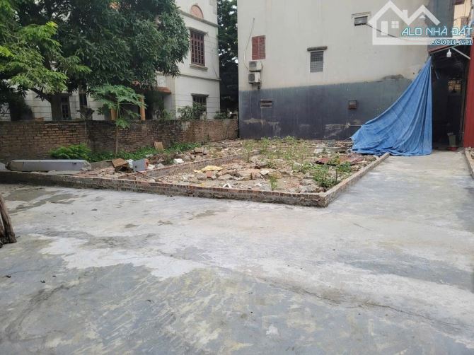 Bán đất Vân Hà vuông đẹp, lô góc, gần cụm CN, 40m2, MT 4.5m, chào 2.5 tỷ, đầu tư - xây ở - 2