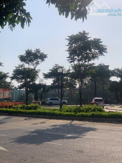 Bán đất, Dương Nội, đất đấu giá khu 19ab, 50m2, giá 13.5 tỷ - 2