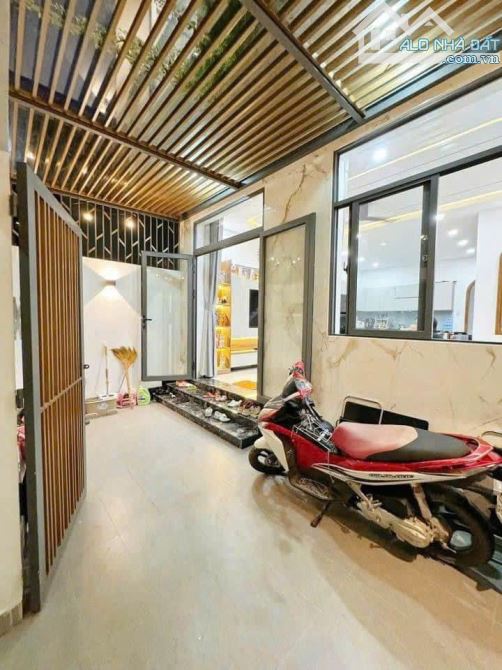 Ngân Hàng OCB Cần thanh lí gấp căn nhà 1tỷ560 triệu kế bên chợ Phú Lợi Q8 53m2/SHR - 2
