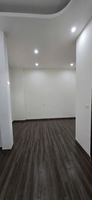 7.x tỷ/100 M2/ 6 M tiền/3 tầng Kim Sơn.Ô tô Chánh - 2