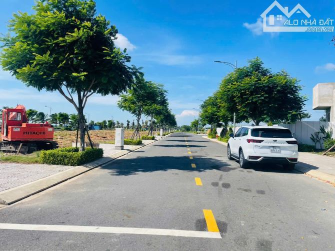 Bán gấp đất nền gần mt Nguyễn Hữu Trí ở Bến Lức, Long An, có sổ hồng riêng - 2