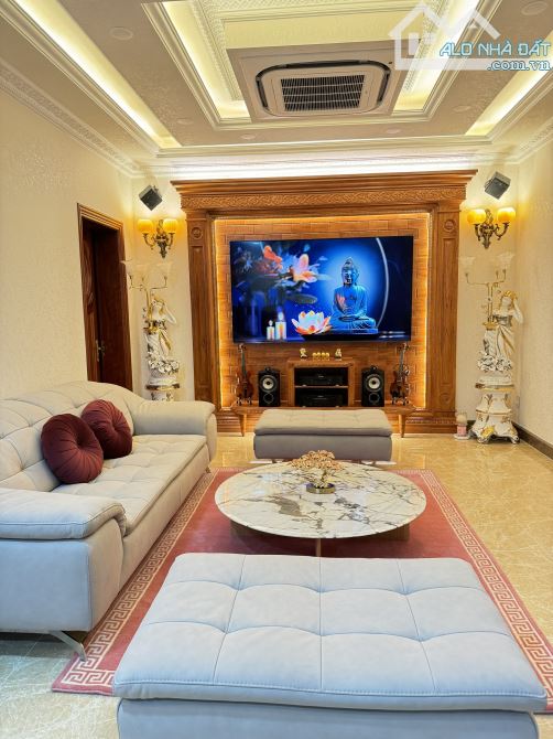 Cần bán siêu biệt thự khu compoud vip nhất Quận 2 giá 65 tỷ - 2