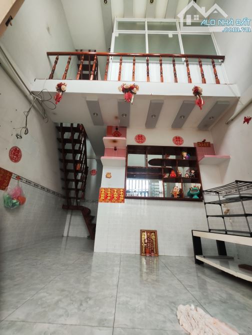 TRƯƠNG PHƯỚC PHAN – TRƯỚC NHÀ 3M – NHÀ 3 TẦNG ĐÚC THẬT – 28M²– 2PN+2WC - 2